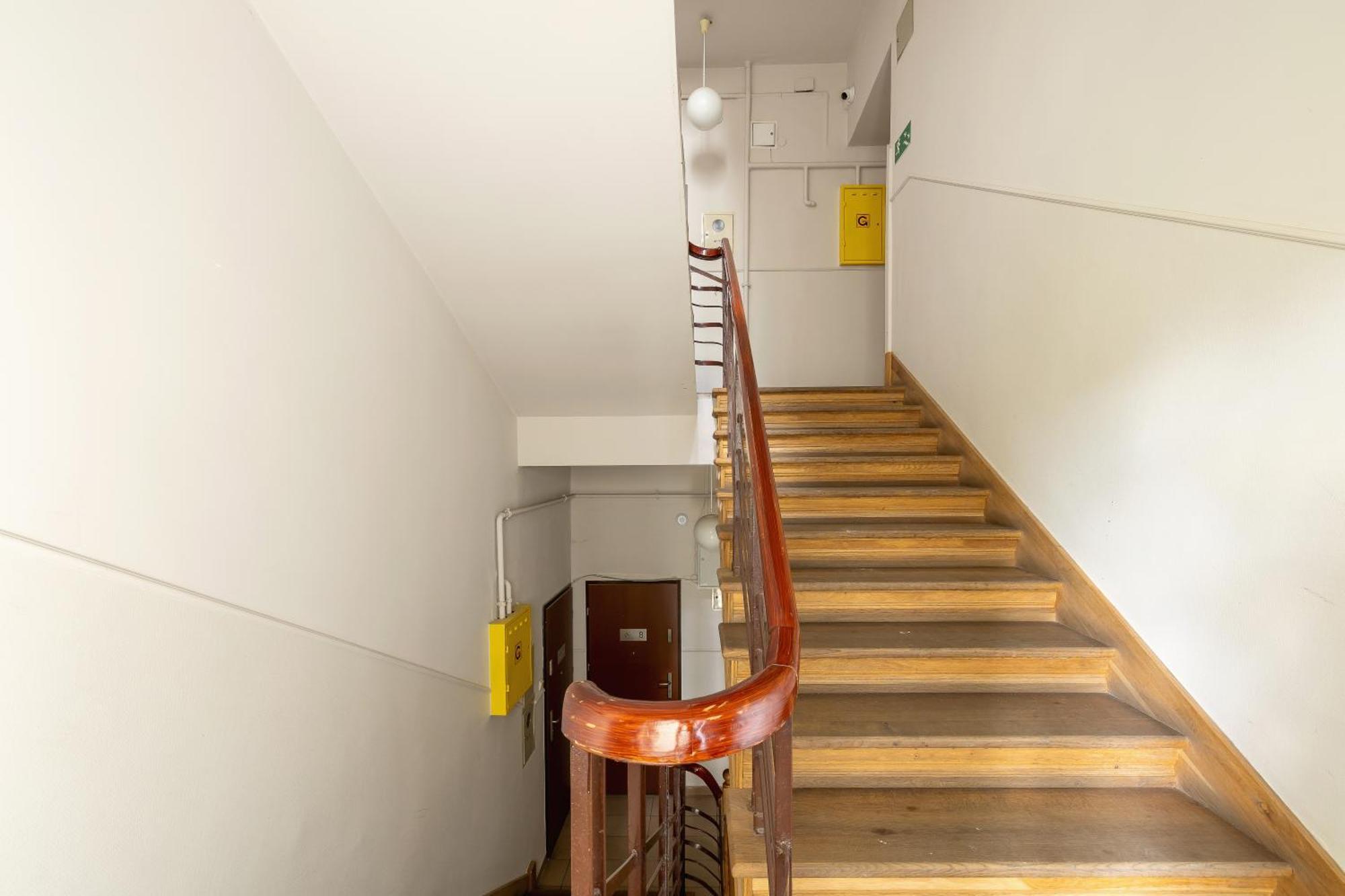 1-Bedroom Apartment - Dluga 65 Street كراكوفيا المظهر الخارجي الصورة